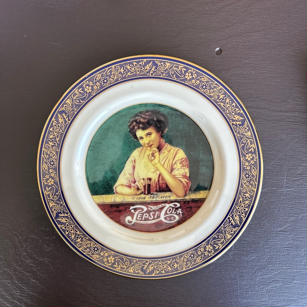 Pepsi-Cola Lenox Special Edition Commemorative 100 Year Annversary Plate #119